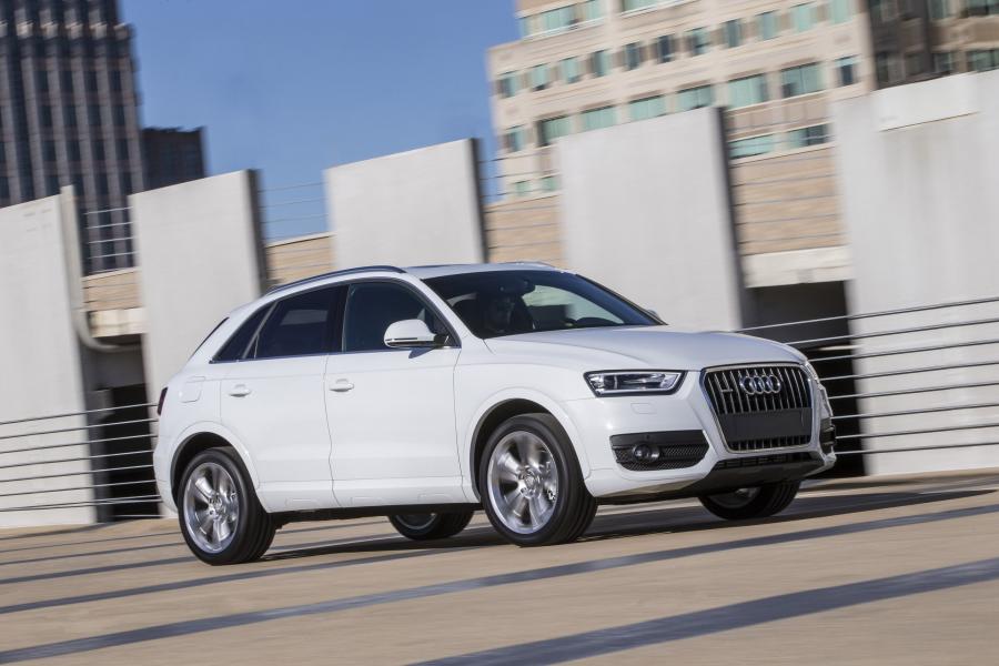 Audi Q3 2.0 TFSI Quattro (8U) 2014 года  (NA) (фото 1 из 17)